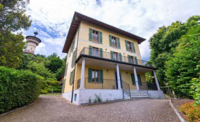 La Camelia, la nostra tripla con vista lago, al secondo piano della Villa Isabella